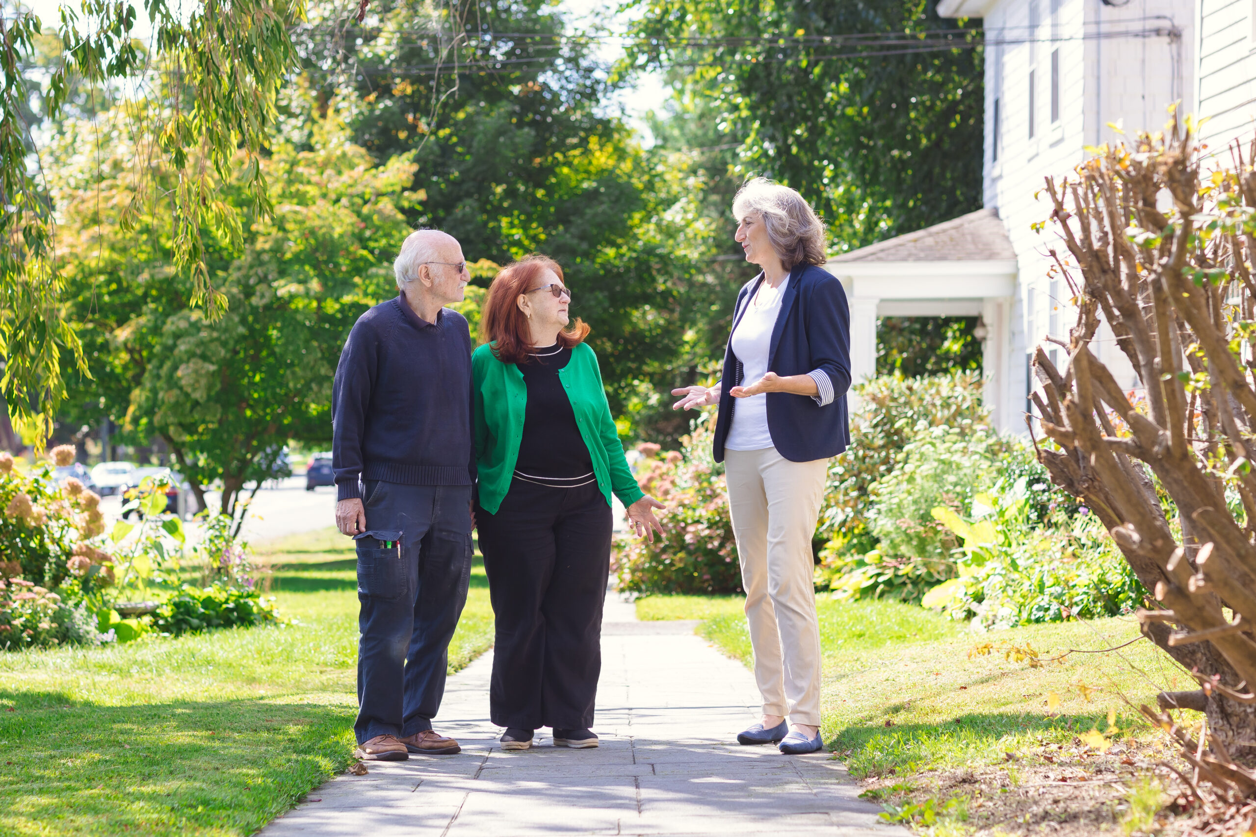 Visiting neighbors